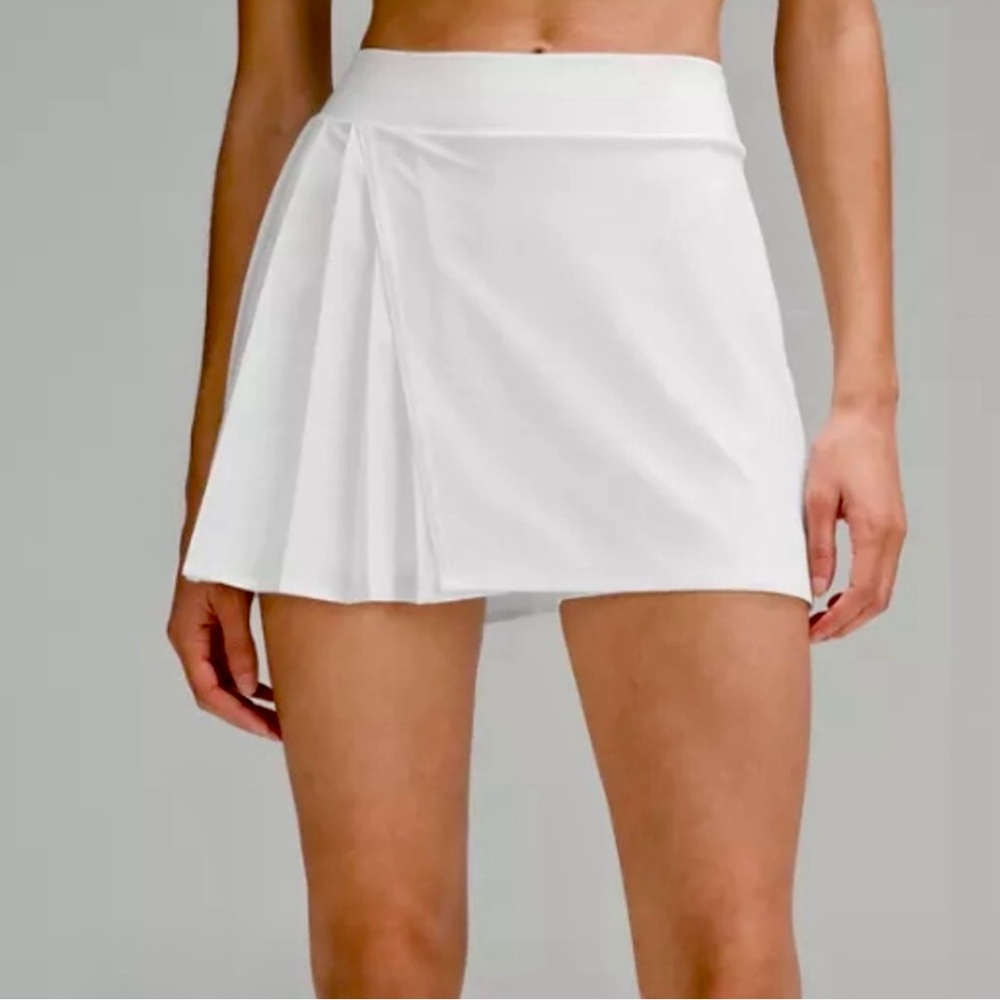 Lululemon Asymmetrical White Pleated Skirt
